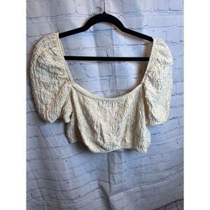 Zara Cream Textured SMOCKED  Romantic Victorian Style top sz‎ (l)